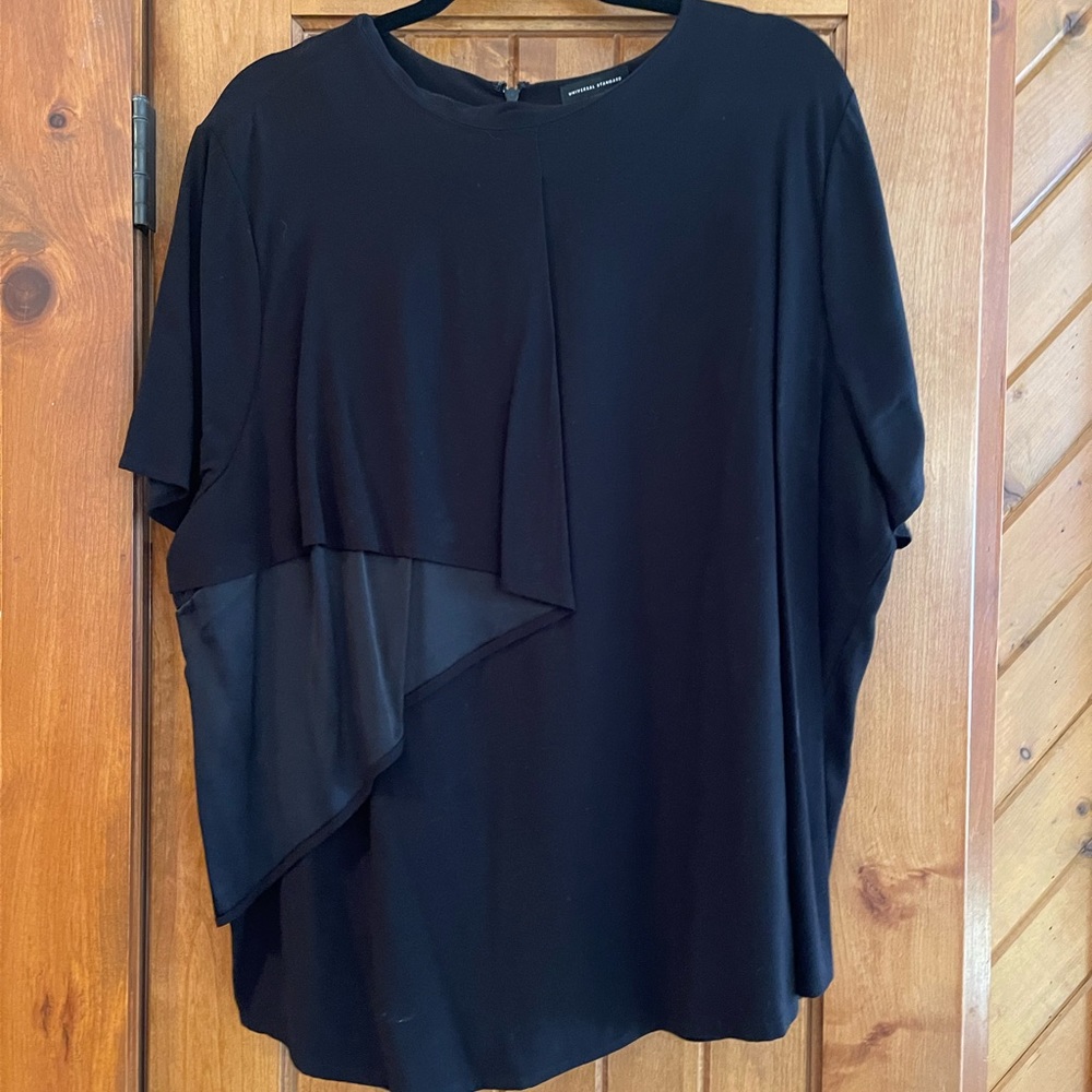 Universal Standard Abigail Flowing Top Size Size 22